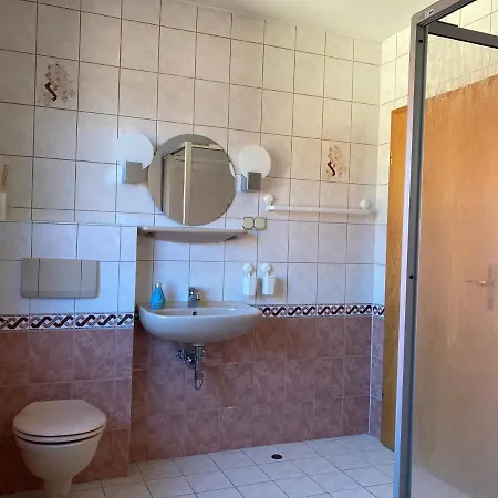 Am Weißfrauenbach Apartment Erfurt